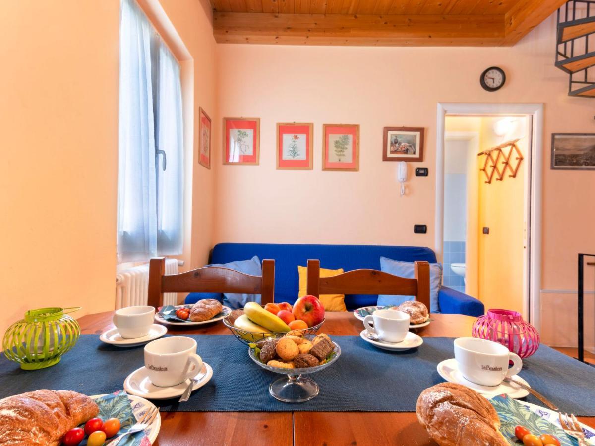 Holiday Home Ribes By Interhome Consiglio di Rumo ภายนอก รูปภาพ